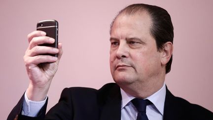 Jean-Christophe Cambad&eacute;lis, d&eacute;put&eacute; PS de Paris, lors d'une conf&eacute;rence de presse sur les &eacute;lections europ&eacute;ennes, le 3 mars 2014. (  MAXPPP.)