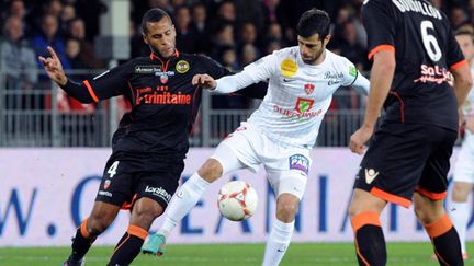 Ben Basat devance Romao (FRED TANNEAU / AFP)