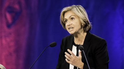 Valérie Pécresse, tête de liste des Républicains en Ile-de-France, lors d'un meeting à Rueil-Malmaison (Hauts-de-Seine), le 3 décembre 2015. (CITIZENSIDE/YANN KORBI / CITIZENSIDE.COM / AFP)