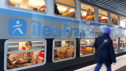 L'incident s'est produit sur les voies du RER B, à la station "Cité universitaire". (STÉPHANIE BERLU / FRANCE-INFO)