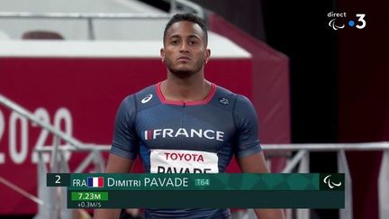 Dimitri Pavadé médaille d'argent dans ce concours de saut en longueur.
Un saut à 7 m 39 lors de son deuxième essai, lui permet de battre son record personnel et de décrocher l'argent.