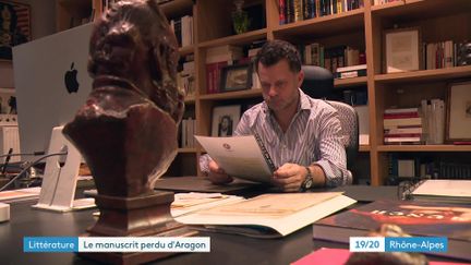 Le manuscrit d'un poème d'Aragon acheté par un marchand d'art lyonnais