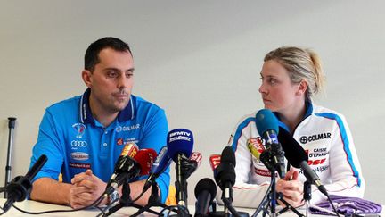 Stéphane Bulle, médecin des équipes de France de ski, ici aux côtés de Tessa Worley (PHILIPPE MERLE / AFP)