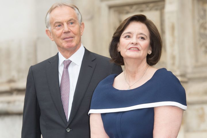 L'ancien Premier ministre britannique Tony Blair et sa femme Cherie à Londres (Royaume-Uni) le 20 juin 2019 (JUSTIN NG / MAXPPP)