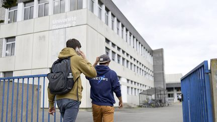 Des étudiants en Staps à l'université Rennes 2, le 2 octobre 2019. (MARC OLLIVIER / MAXPPP)