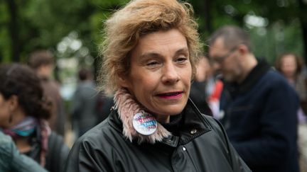 Virginie Tellenne, alias Frigide Barjot, le 4 mai 2015 &agrave; Paris, lors d'une manifestation. (MANNONE CADORET / CITIZENSIDE.COM / AFP)