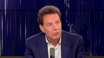 Geoffroy Roux de Bézieux, président du Medef était l'invité du "8h30 franceinfo", mardi 26 octobre 2021. (FRANCEINFO / RADIOFRANCE) (FRANCEIINFO / RADIO FRANCE)