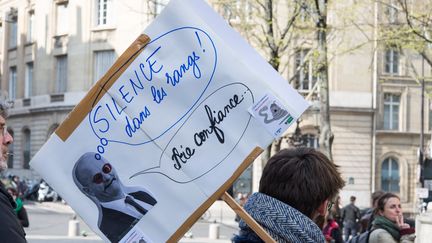 Manifestation contre la réforme de l'école du ministre de l'Education, Jean-Michel Blanquer, à Paris, le 27 mars 2019. (RICCARDO MILANI / HANS LUCAS / AFP)