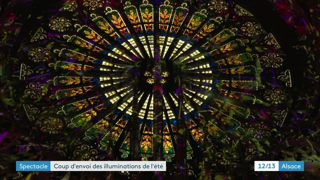 Tout l'été la cathédrale de Strasbourg s'illumine