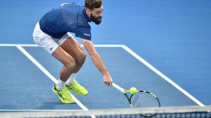 Le Français Benoit Paire à la volée (PETER PARKS / AFP)