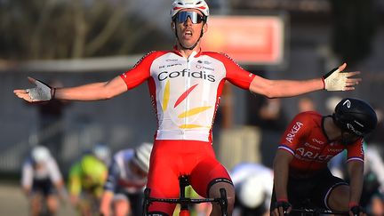 Christophe Laporte a remporté la première étape de l'Etoile de Bessèges au sprint. (SYLVAIN THOMAS / AFP)