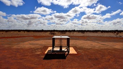 Le radio-téléscope en Australie Occidentale qui a détecté des signaux d'étoiles émis il y a&nbsp;13,6&nbsp;milliards d'années. (DRAGONFLY MEDIA / COMMONWEALTH SCIENTIFIC AND INDUSTRIAL RESEARCH ORGANISATION)