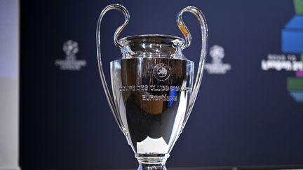 The Champions League trophy. (FABRICE COFFRINI / AFP)