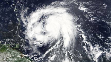 L'ouragan Maria s'approchant des Caraïbes, dimanche 17 septembre 2017.&nbsp; (NASA NASA / REUTERS)