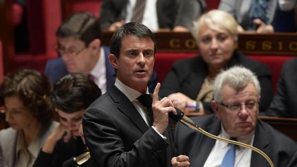 Manuel Valls va proposer la prolongation de l'état d'urgence" au Parlement