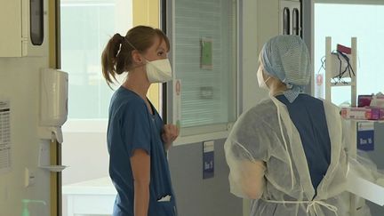 Covid-19 : des patients de plus en plus jeunes en réanimation