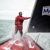 Le skipper français Yannick Bestaven au large de La Rochelle le 7 octobre 2020, quelques semaines avant le départ du Vendée Globe. (SEBASTIEN SALOM-GOMIS / AFP)