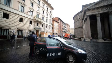 La police financi&egrave;re italienne a d&eacute;mantel&eacute; un syst&egrave;me de fraude fiscale, dont le montant est estim&eacute; &agrave; 1,7 milliard d'euros. &nbsp; (FILIPPO MONTEFORTE / AFP)