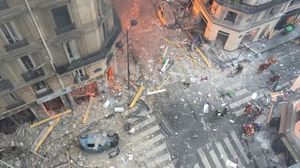 La rue de Trévise à Paris après une explosion, le 12 janvier 2019. (CARL LABROSSE / AFP)