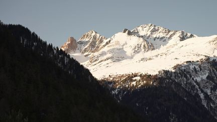 Savoie : une skieuse de 44 ans meurt dans une avalanche à La Norma