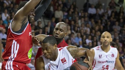 Les Strasbourgeois ont parfaitement géré leur fin de match en renversant Nancy. (/NCY / MAXPPP)