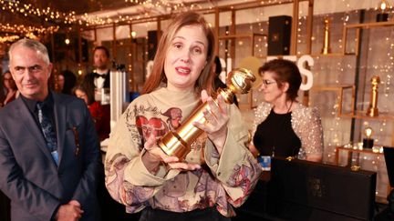 Justine Triet à la soirée de projection des 81e Golden Globe Awards à Beverly Hills, en Californie, le 7 janvier 2024. (ELYSE JANKOWSKI / GOLDEN GLOBES / AFP)