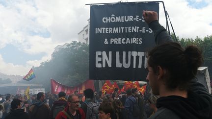 Une manifestation d'intermittents du spectacle le 2 juin 2016 à Toulouse. (ERIC CABANIS / AFP)