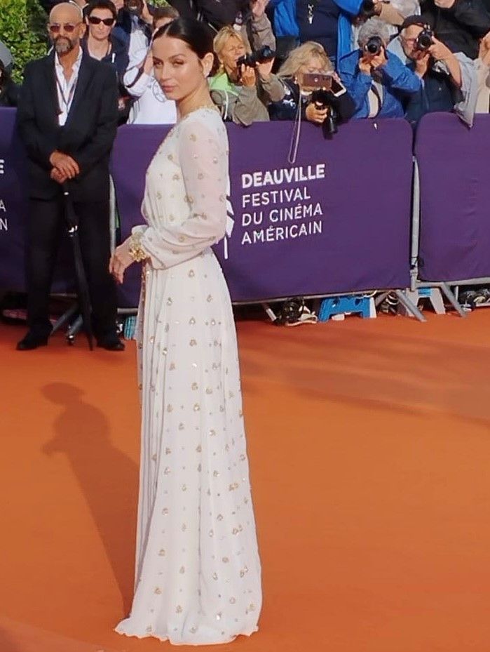 Ana de Armas sur le tapis rouge de Deauville pour "Blonde" (Sabine Gorny)