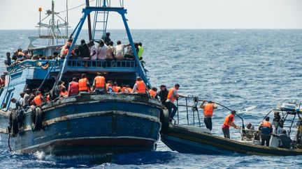 La France se mobilise pour venir en aide aux migrants