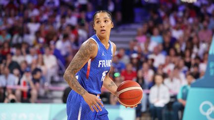 France-Nigeria : les Bleues du basket en tête à la pause... Suivez leur deuxième match dans ces JO de Paris 2024