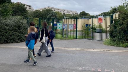 L'école des Frères-Voisin, dans le 15e arrondissement de Paris, où une enseignante a été filmée en train de frapper une élève de 3 ans, le 5 septembre 2024. (BENJAMIN DERVEAUX / LE PARISIEN / MAXPPP)