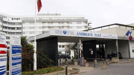 L'h&ocirc;pital Ambroise-Par&eacute;, le 29 novembre 2003 &agrave; Boulogne-Billancourt (Hauts-de-Seine). (JEAN-PIERRE MULLER / AFP)