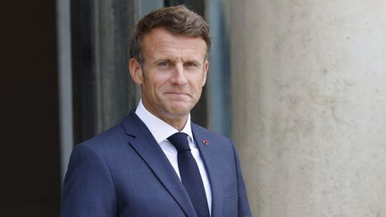 Le président de la République, Emmanuel Macron, à l'Elysée, le 1er septembre 2022. (LUDOVIC MARIN / AFP)