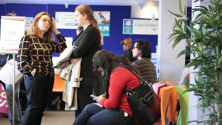 Les &eacute;tudiants en fin d'&eacute;tudes ont jusqu'au 31 d&eacute;cembre de l'ann&eacute;e en cours pour&nbsp;s&rsquo;inscrire au r&eacute;gime g&eacute;n&eacute;ral de la S&eacute;curit&eacute; sociale. (  MAXPPP)