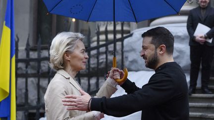 European Commission President Ursula von der Leyen and Ukrainian President Volodymyr Zelensky in kyiv (Ukraine), November 4, 2023. (UKRAINIAN PRESIDENTIAL PRESS SERVICE / AFP)