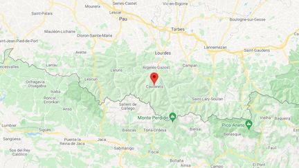 Trois éboulements bloquent la route qui relie Cauterets à Pierrefitte-Nestalas ce vendredi 10 décembre au soir. (GOOGLE MAPS / FRANCEINFO)