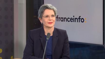 Sandrine Rousseau, députée écologiste de Paris, était l'invitée politique de franceinfo, lundi 12 février 2024. (FRANCEINFO / RADIO FRANCE)