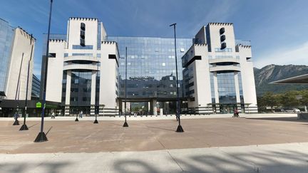 Le tribunal de grande instance de Grenoble (Isère). (google street view)