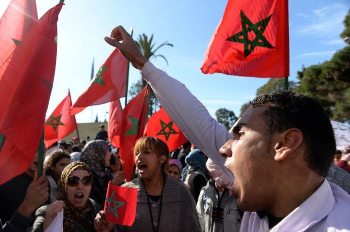 Manifestation de Marocains devant l'ambassade de France à Rabat, le 25 février 2014 (Fadel Senna/Afp)