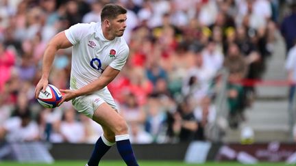 Owen Farrell lors de la victoire de l'Angleterre contre le pays de Galles (19-17), le 12 août 2023. (BEN STANSALL / AFP)