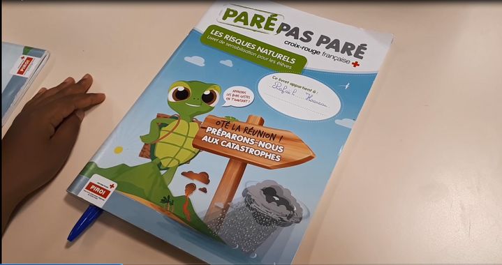 Sur l'île de la Réunion, les catastrophes climatiques sont au programme des élèves des l'école primaire. (SOLENNE LE HEN / RADIO FRANCE)