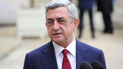 Le pr&eacute;sident arm&eacute;nien&nbsp;Serge Sarkissian &agrave; l'Elys&eacute;e, &agrave; Paris, le 12 novembre 2012. (MAXPPP)