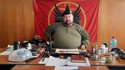 Yuri, chef d'un bataillon des forces spéciales&nbsp;ukrainiennes, en charge des opérations de sabotage. (GILLES GALLINARO / RADIO FRANCE)