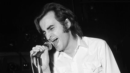 Le chanteur Dick Rivers sur scène le 1er janvier 1973. (UNIVERSAL PHOTO/SIPA / SIPA)