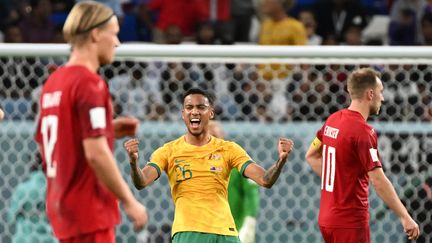 Le milieu de terrain australien Keanu Baccus après la victoire de l’Australie contre le Danemark lors de la Coupe du monde 2022 à Doha, le 30 novembre 2022. (NATALIA KOLESNIKOVA / AFP)