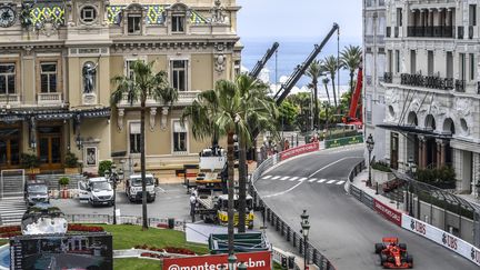 Sebastian Vettel devra attendre pour rouler dans les rues de Monaco (ERIC VARGIOLU / E.V.A.)