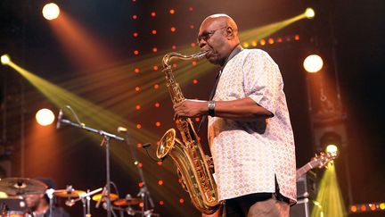 Manu Dibango au festival Jazz in Marciac le 10 août 2017 (FERNAND FOURCADE / SIPA)