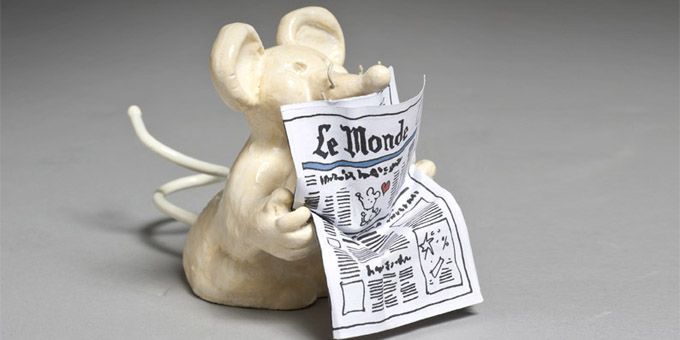 La Souris - Le Monde Sculpture en papier, estimation 200/300 euros
 (Plantu)