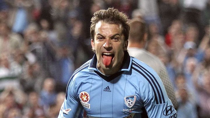 L'attaquant du FC Sydney, Alessandro Del Piero, apr&egrave;s avoir marqu&eacute; un but sous ses nouvelles couleurs, le 20 octobre 2012, &agrave; Sydney (Australie). (ROB GRIFFITH / AP / SIPA)