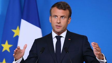 Le président de la République, Emmanuel Macron, lors d'une conférence de presse&nbsp;à l'issue d'une deuxième journée de conseil européen, le 21 juin 2019 à Bruxelles (Belgique).&nbsp; (DURSUN AYDEMIR / ANADOLU AGENCY / AFP)